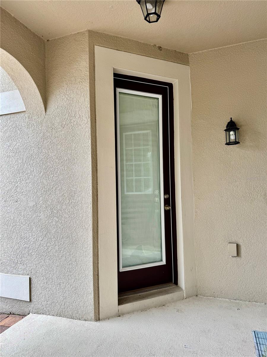 2504 Amati Dr Property Photo 4