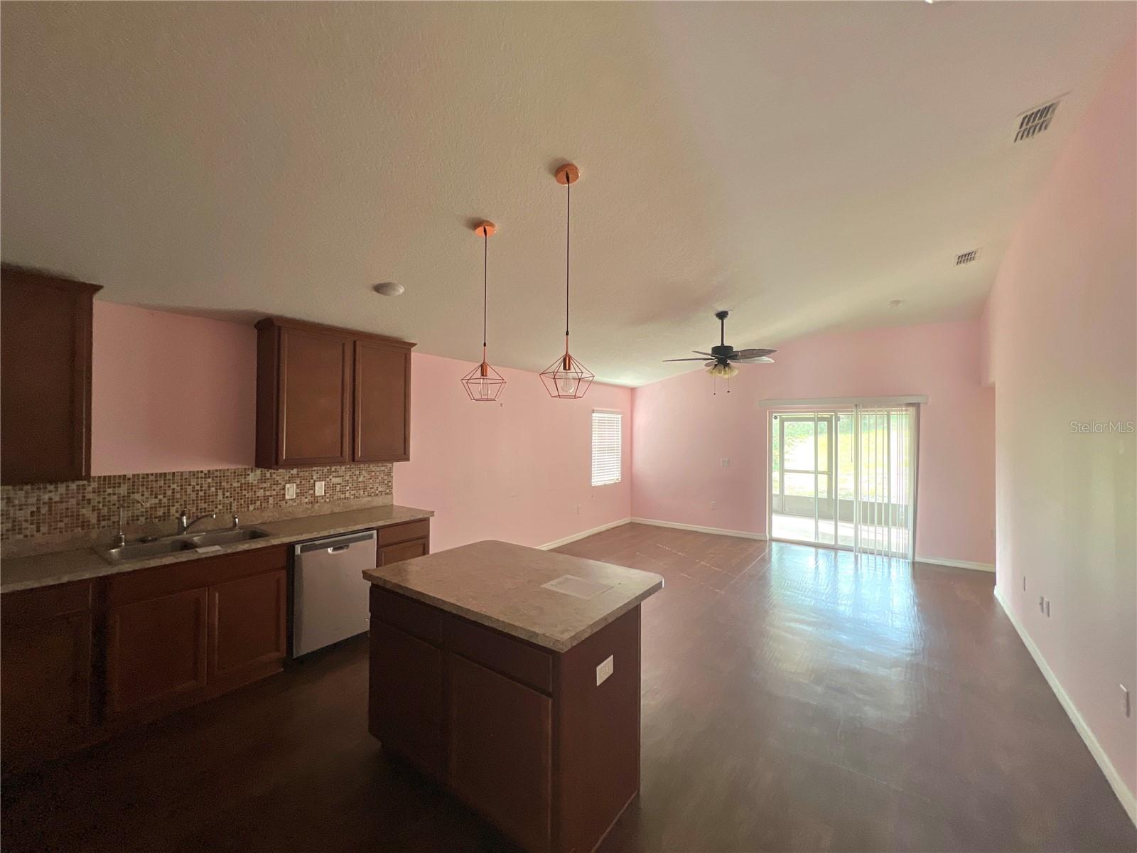 205 Bella Verano Way Property Photo 5