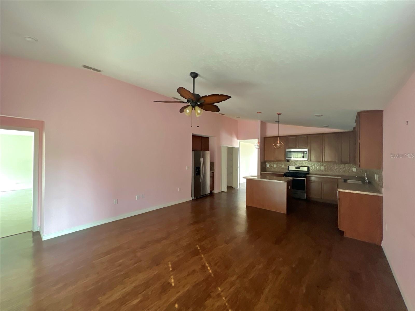 205 Bella Verano Way Property Photo 6