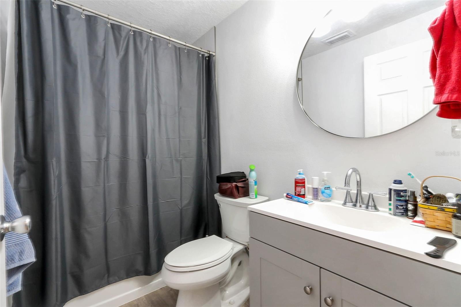 923 Oxford St Property Photo 5
