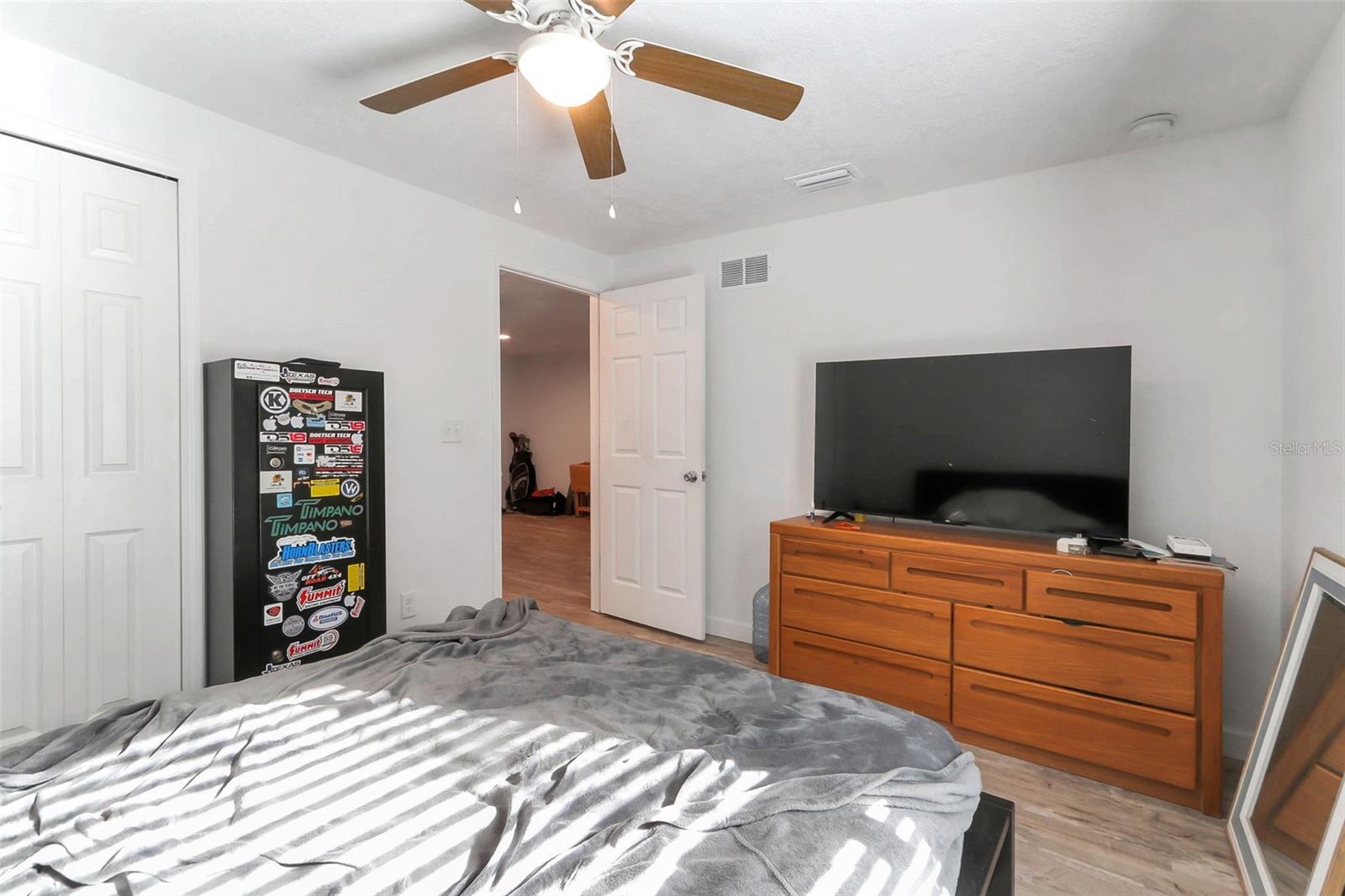 923 Oxford St Property Photo 7