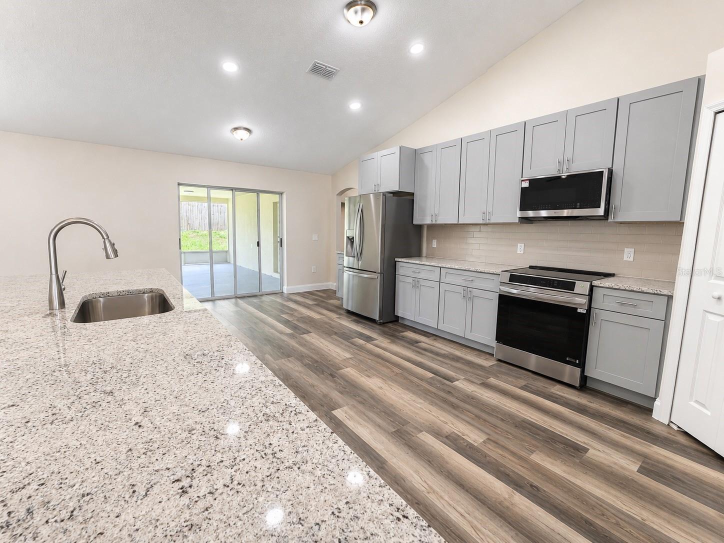 3228 White Blossom Ln Property Photo 8