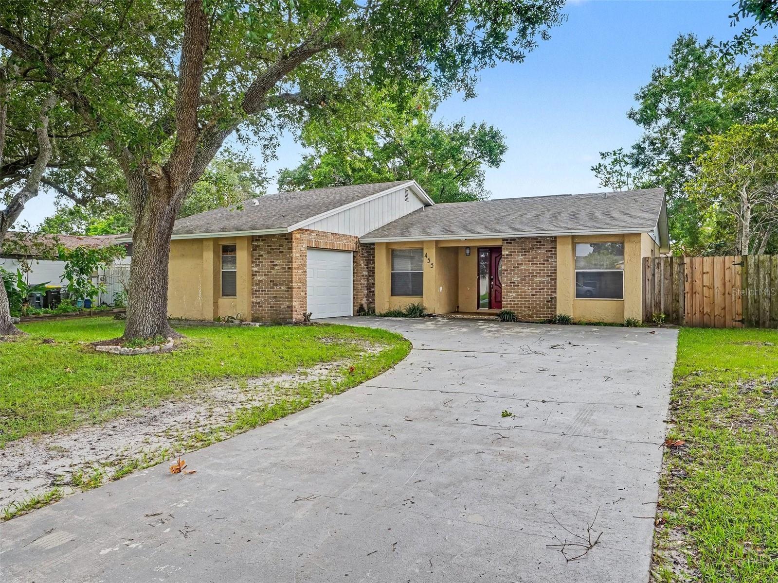 455 Cart Ct Property Photo 1