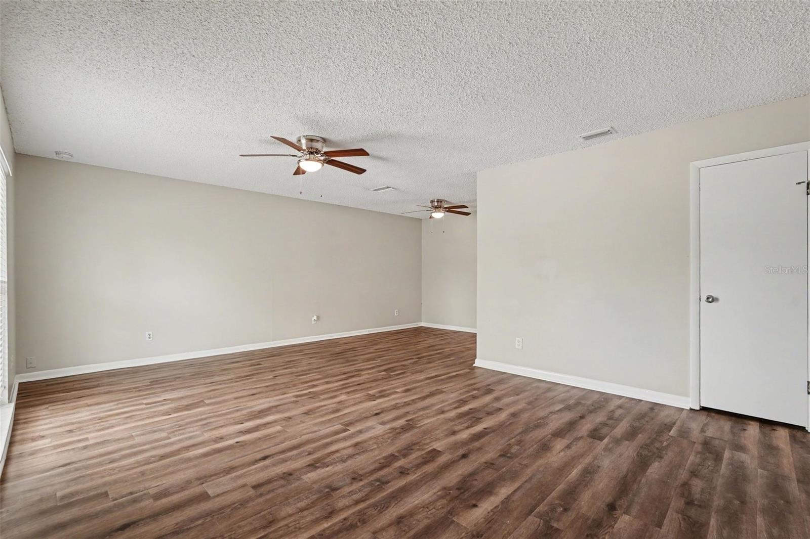 3607 Woodhill Dr Property Photo 8