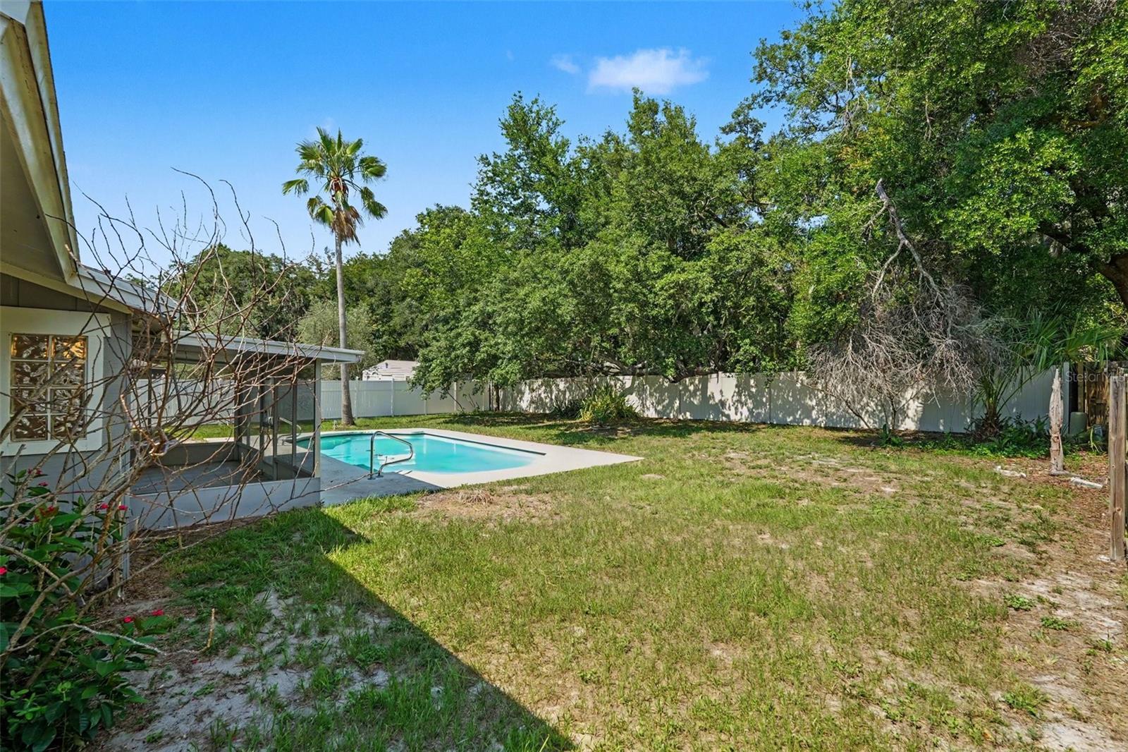 3607 Woodhill Dr Property Photo 17