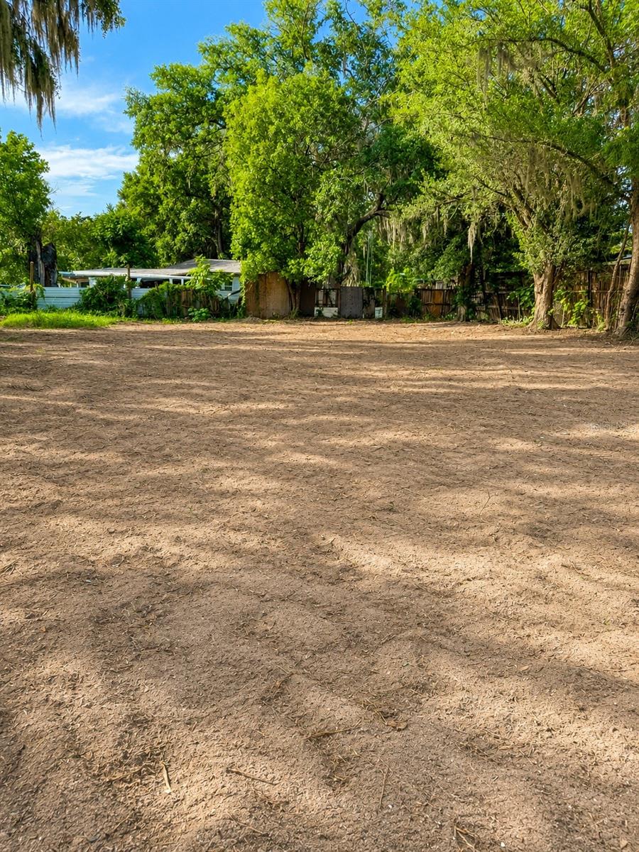 1185 Apopka Blvd Property Photo 3