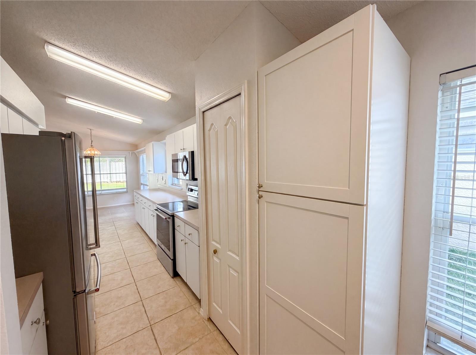 4532 Perdita Ln Property Photo 9