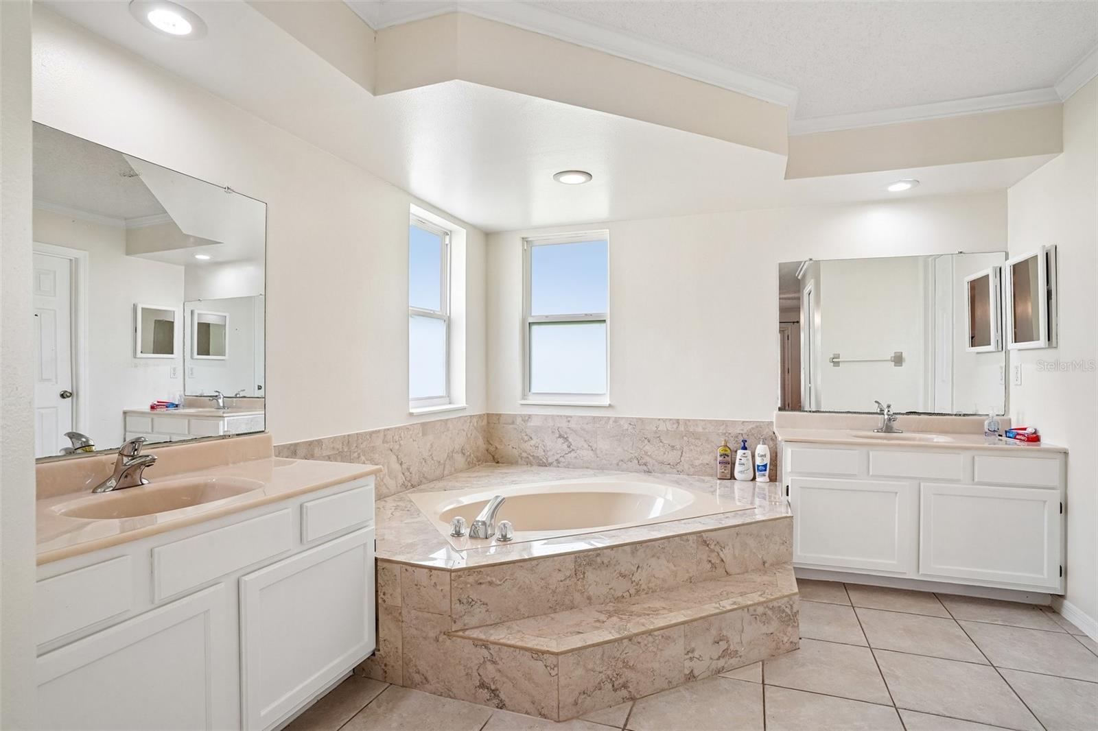 1167 Woodland Terrace Trl Property Photo 7