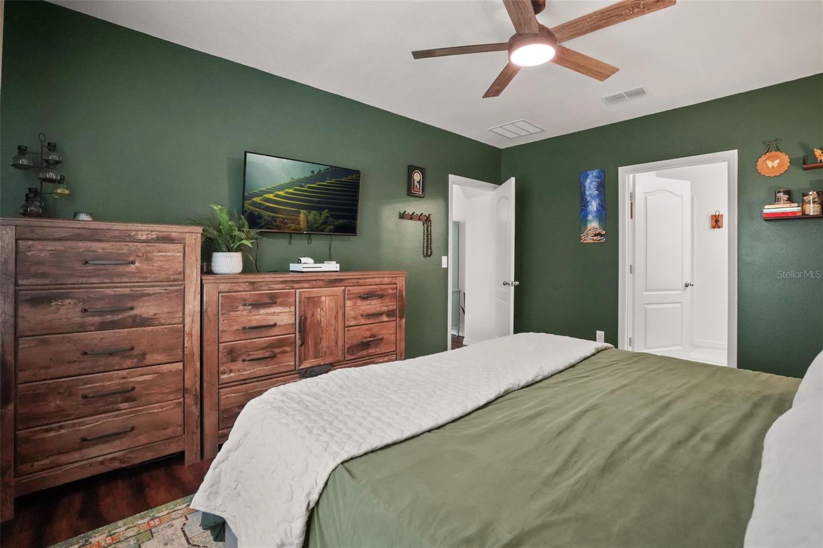 3422 Berkshire Woods Ter Property Photo 24