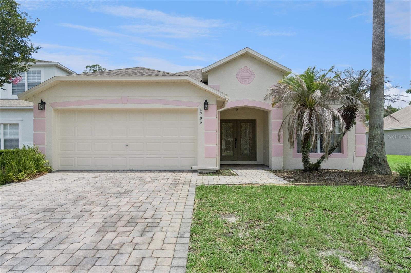 4706 CUMBRIAN LAKES DR Property Photo 1