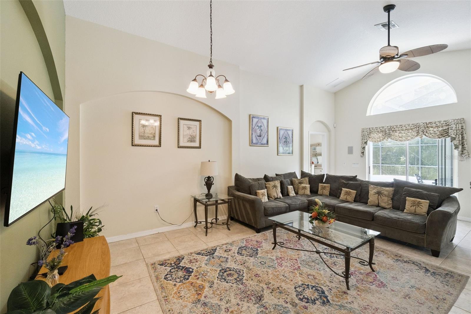 4706 Cumbrian Lakes Dr Property Photo 7