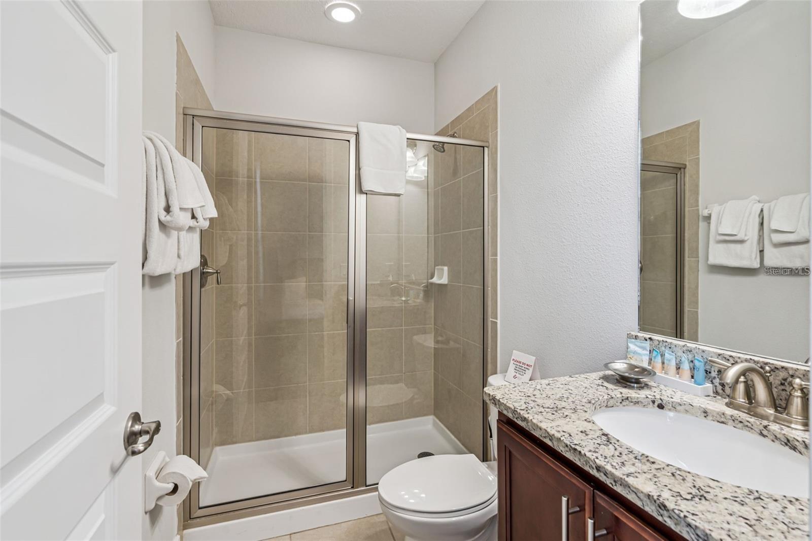310 Pendant Ct Property Photo 18