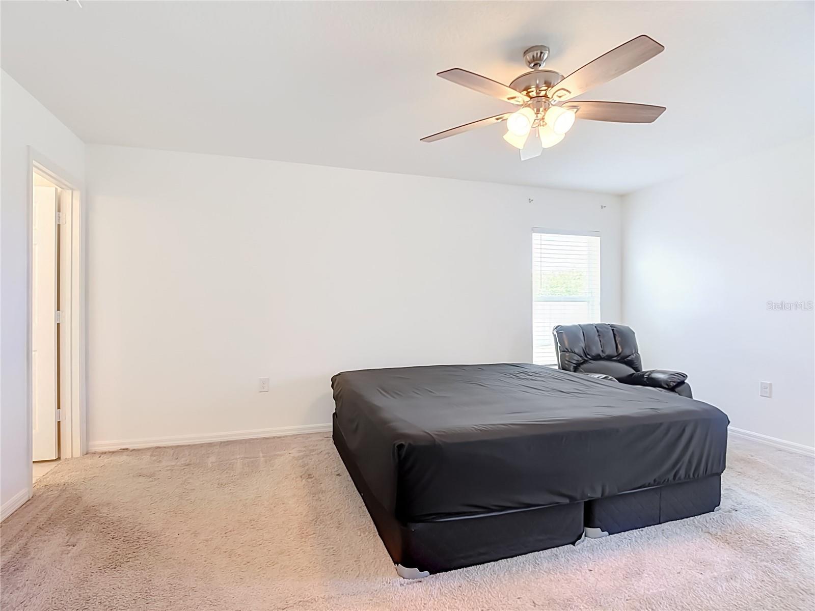 1045 Augustus Dr Property Photo 17