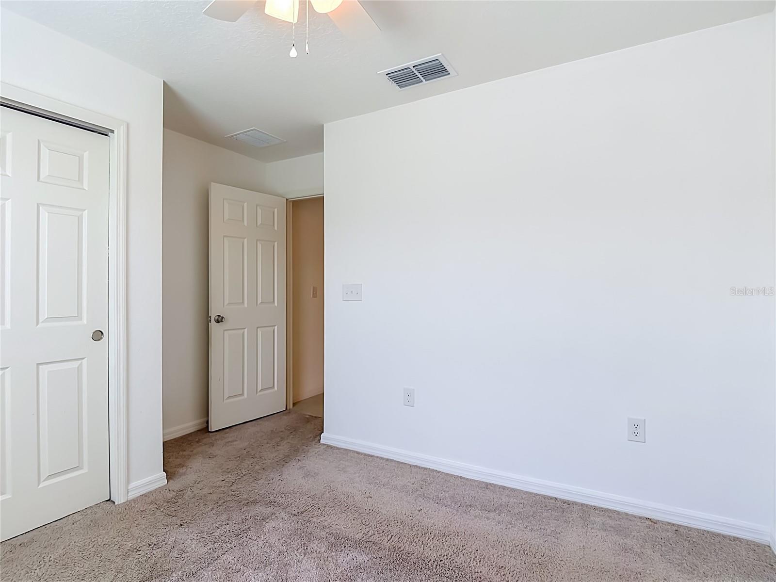 1045 Augustus Dr Property Photo 26