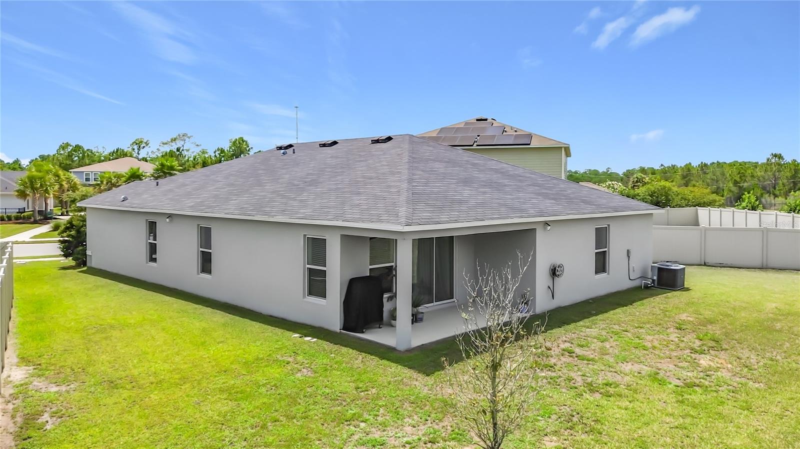 1045 Augustus Dr Property Photo 30