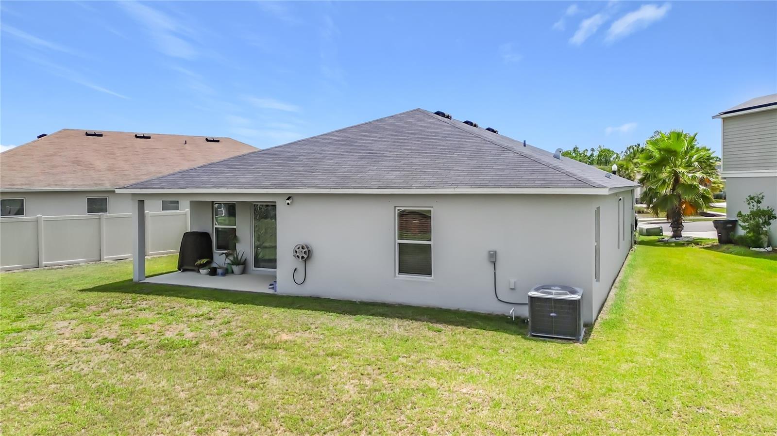 1045 Augustus Dr Property Photo 32