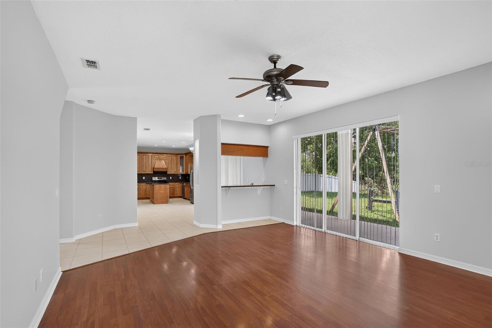 2521 Barwick St Property Photo 10