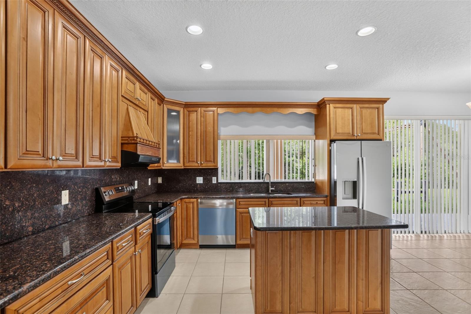 2521 Barwick St Property Photo 12