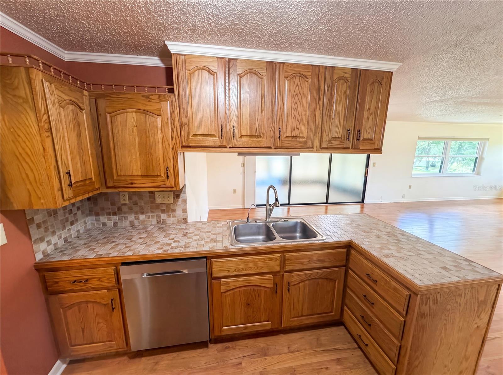 1641 S Valerie Pt Property Photo 8