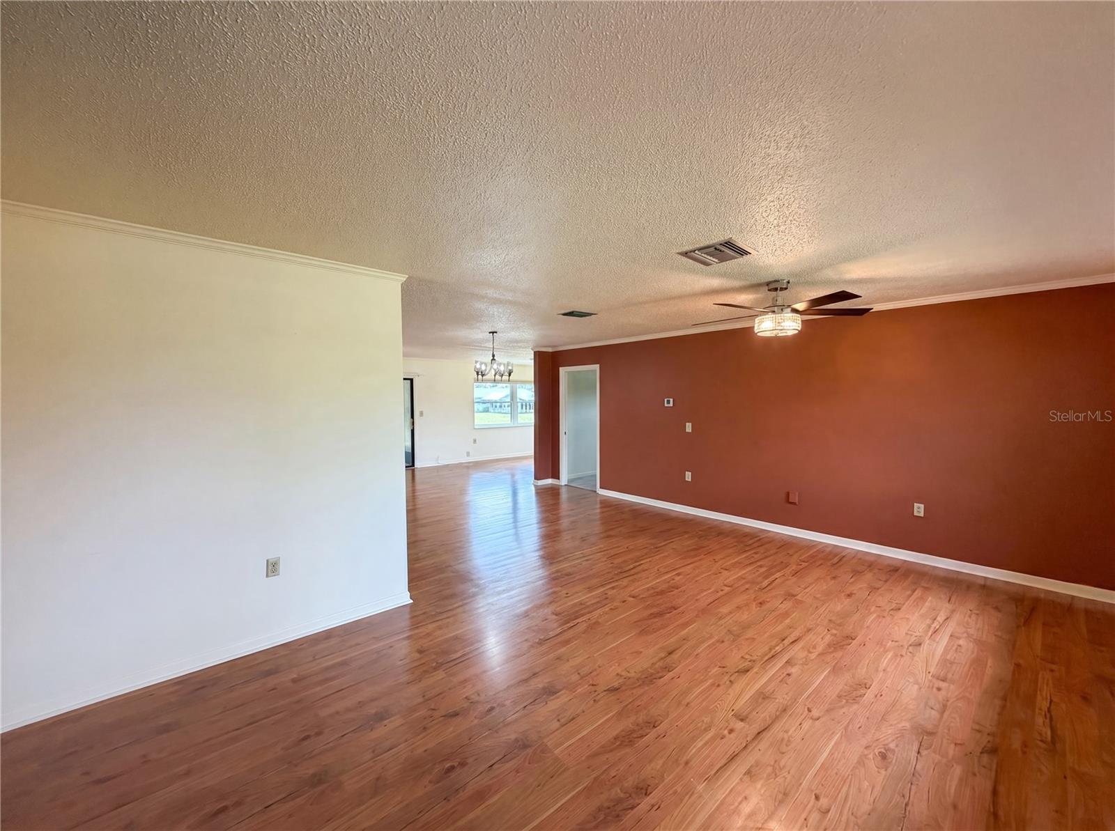 1641 S Valerie Pt Property Photo 12
