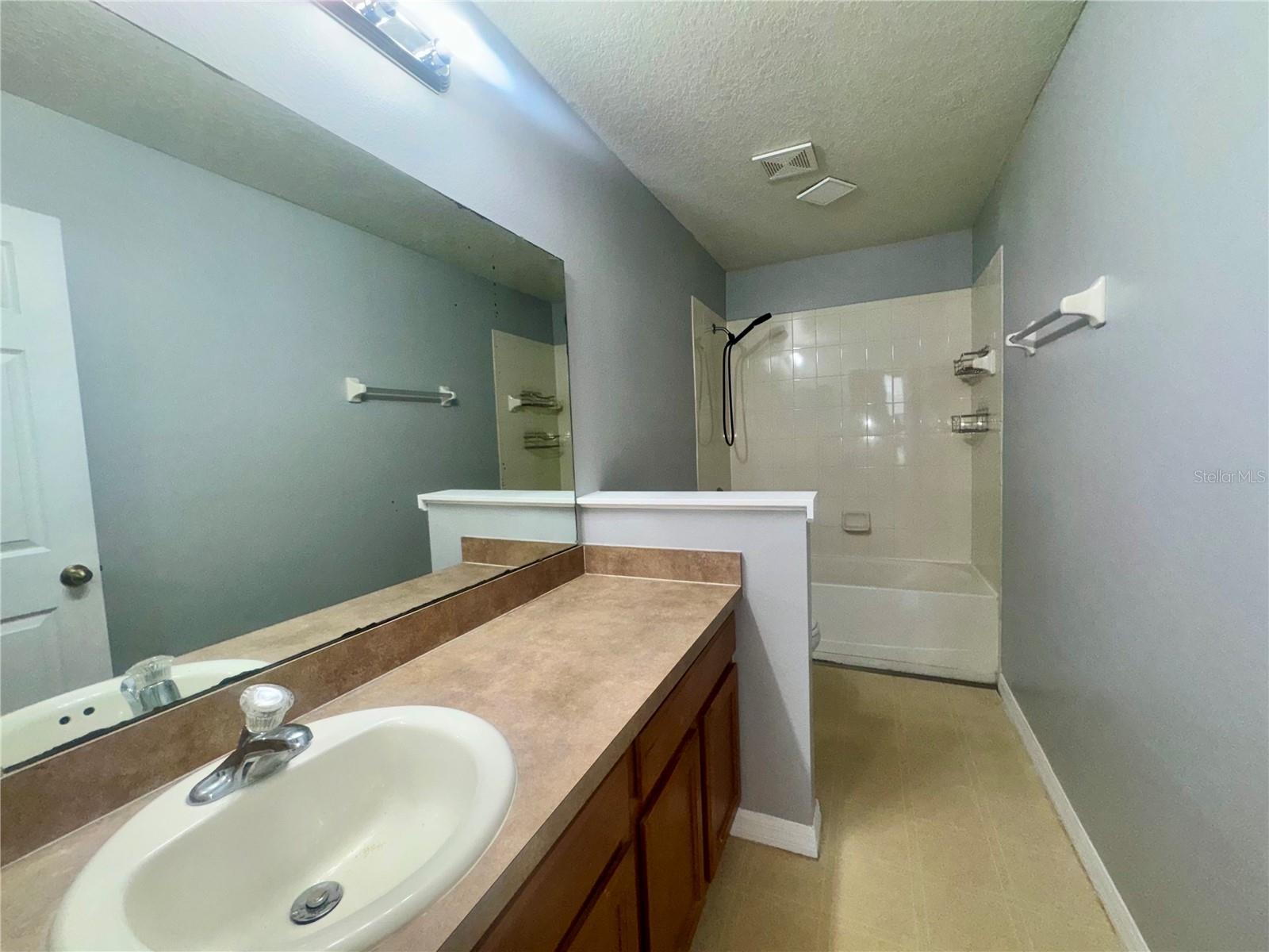533 Cresting Oak Cir #79 Property Photo 14