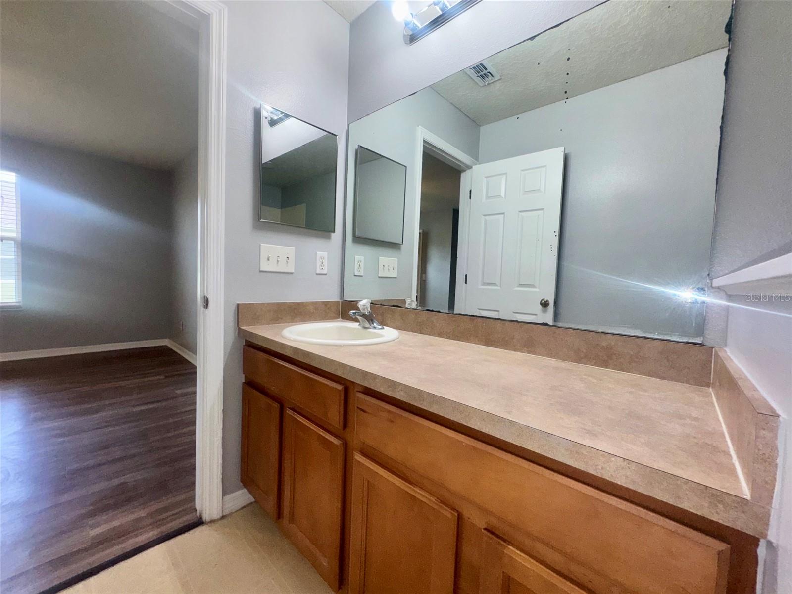 533 Cresting Oak Cir #79 Property Photo 15