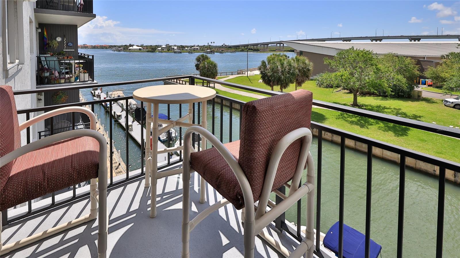 101 N RIVERSIDE DR #4120