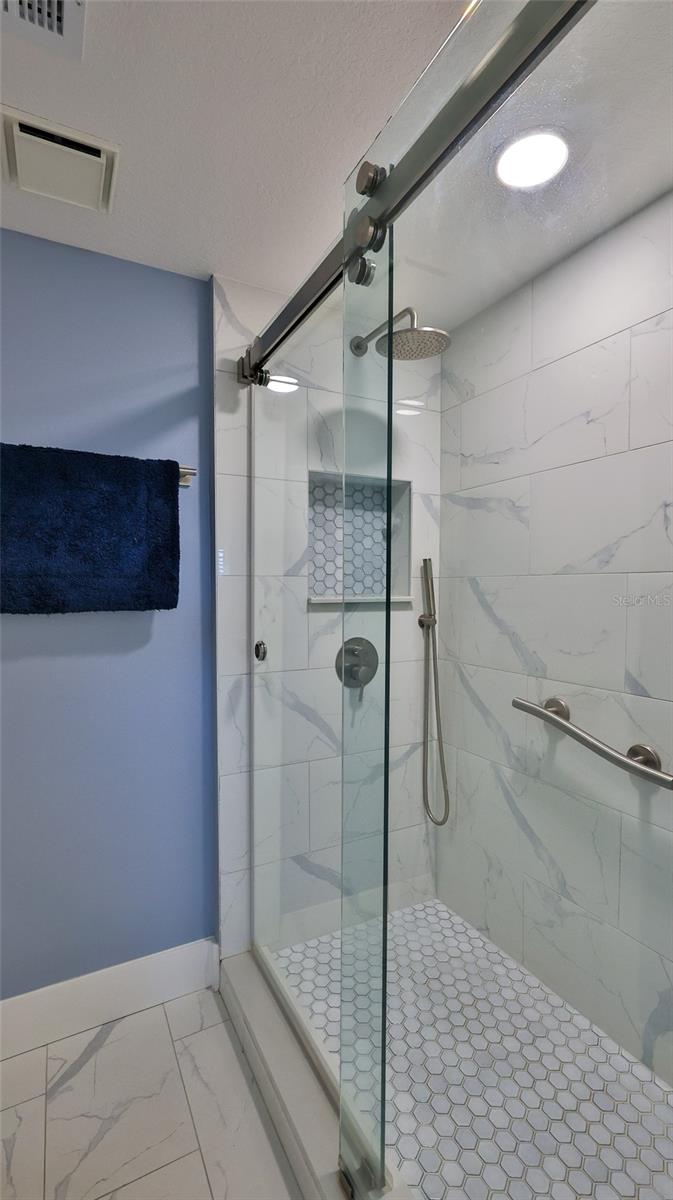 101 N Riverside Dr #4120 Property Photo 26