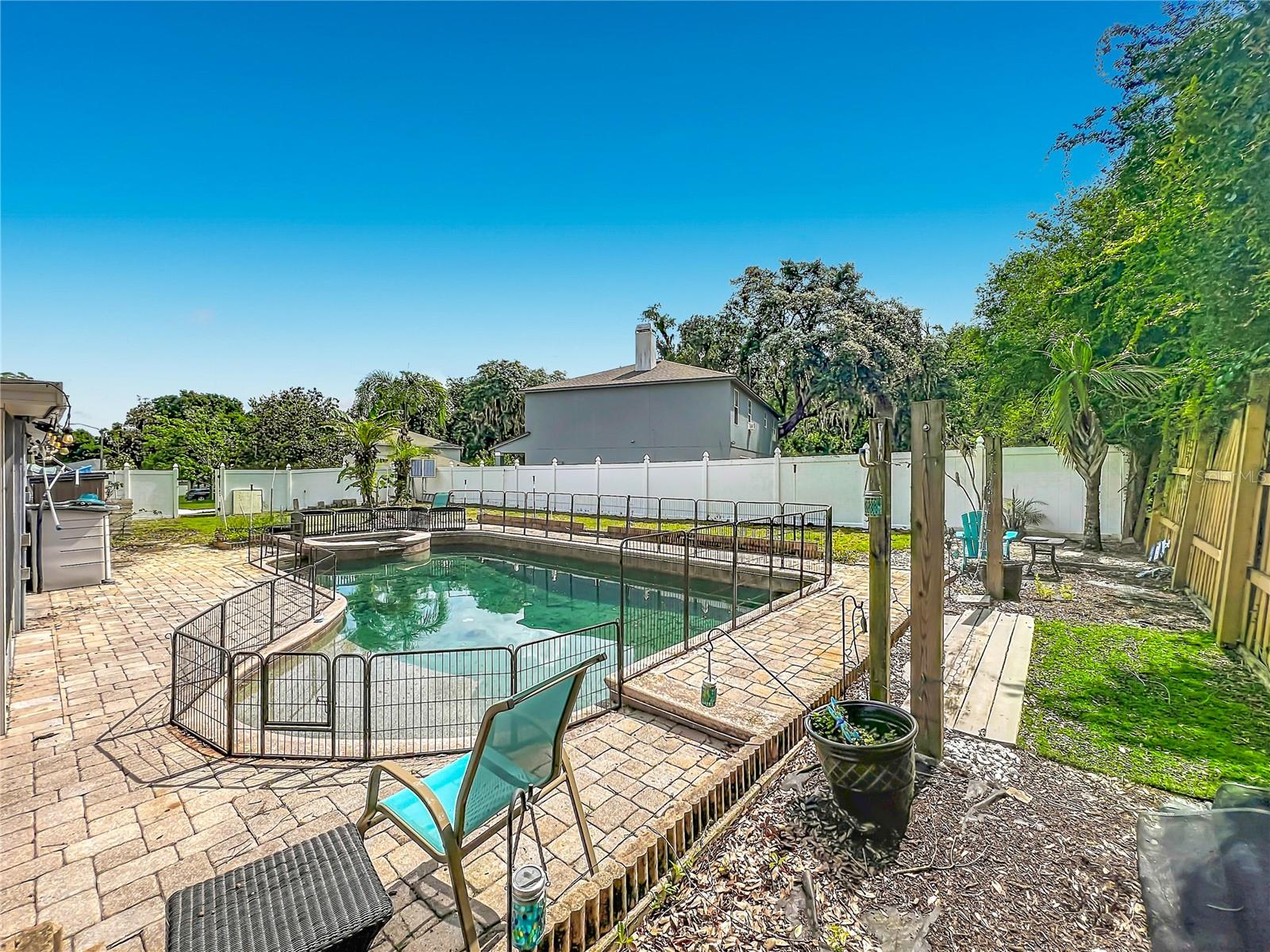8307 Lainie Ln Property Photo 3