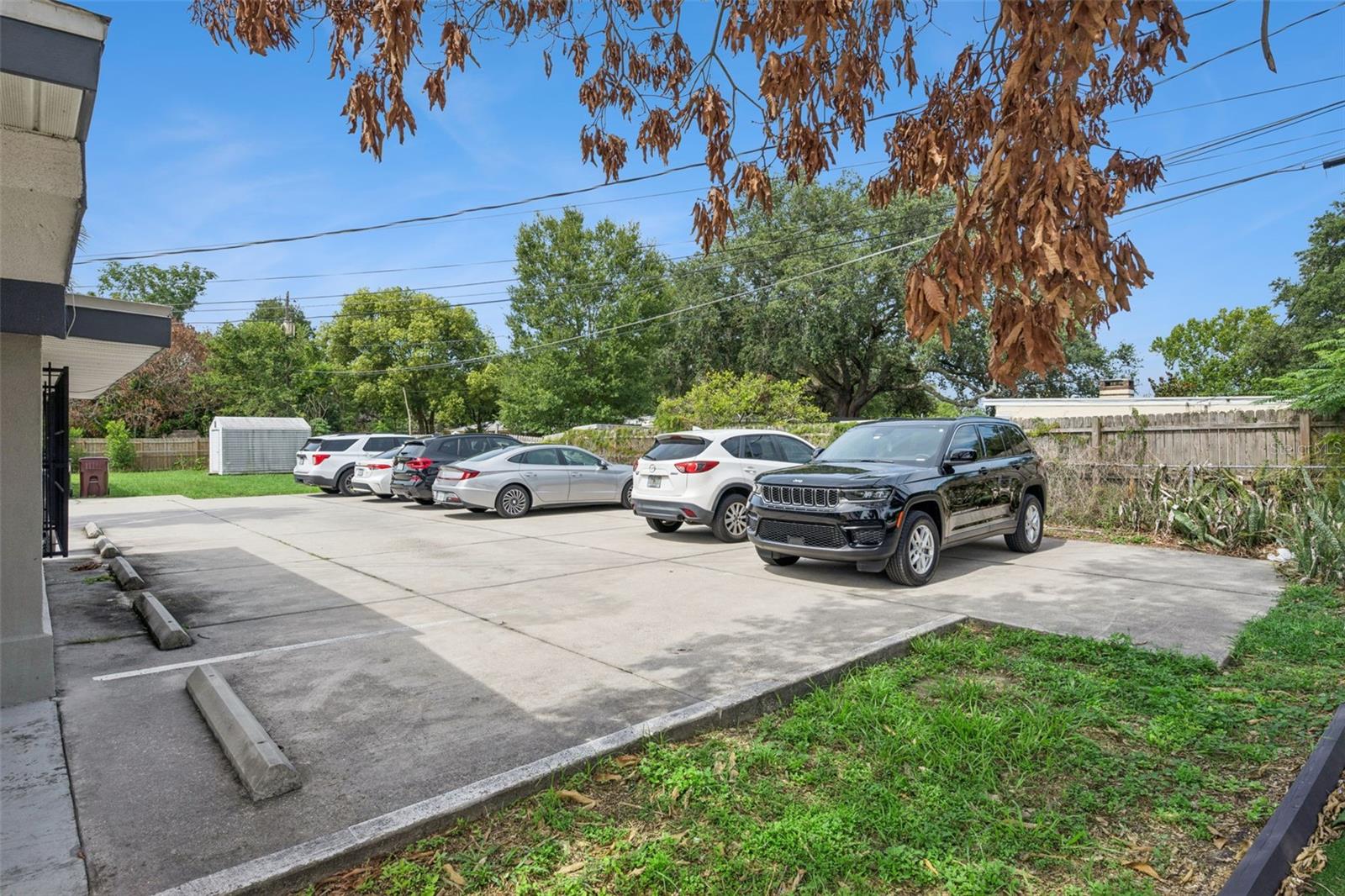36 S Semoran Blvd Property Photo 14