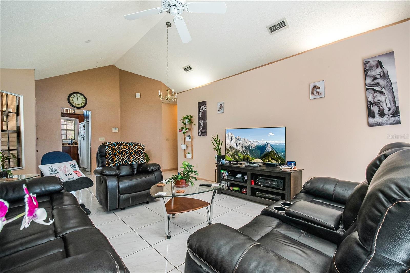9939 Aloma Bend Ln Property Photo 24