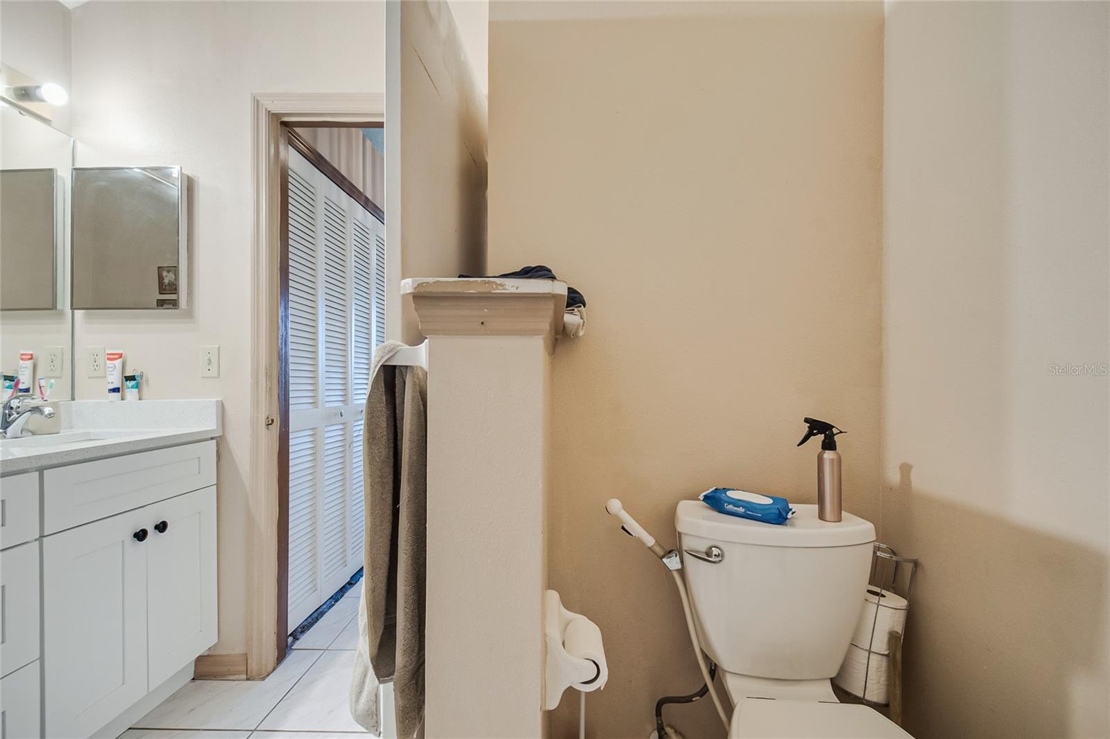 9939 Aloma Bend Ln Property Photo 38