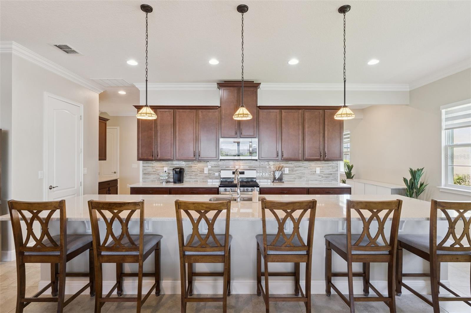 2665 Meadowedge Loop Property Photo 8