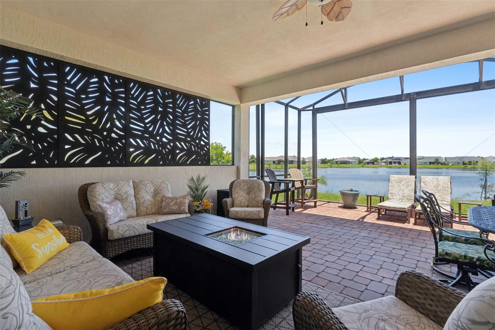 2665 Meadowedge Loop Property Photo 21