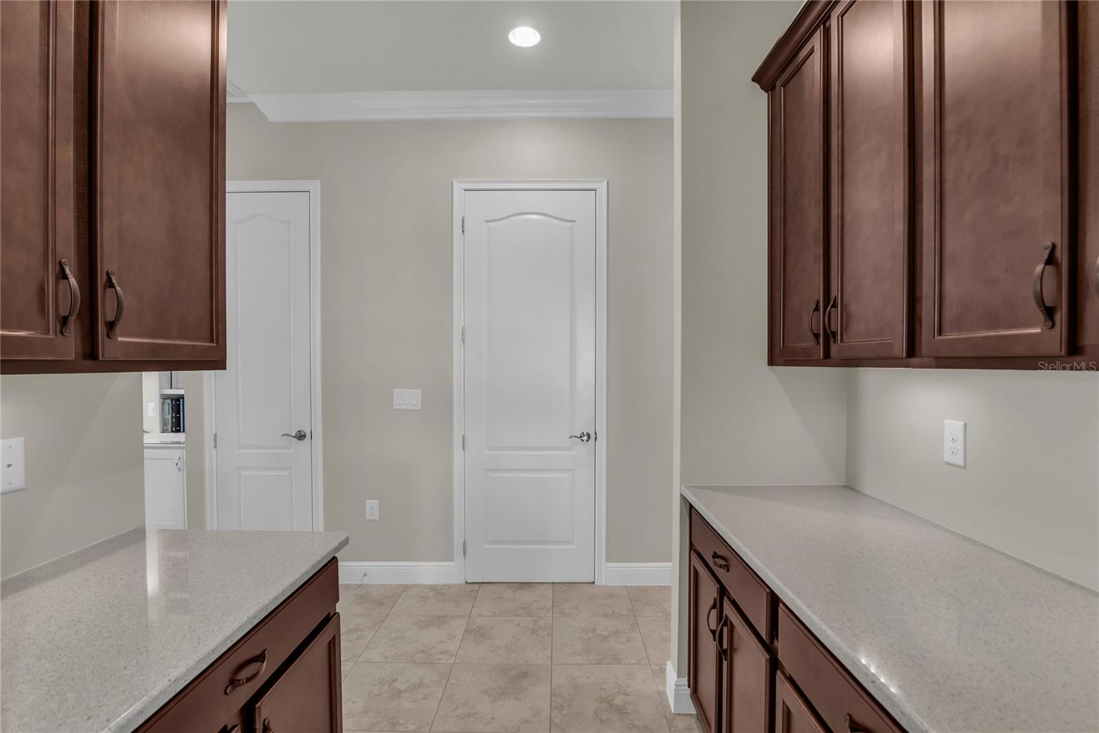 2665 Meadowedge Loop Property Photo 33