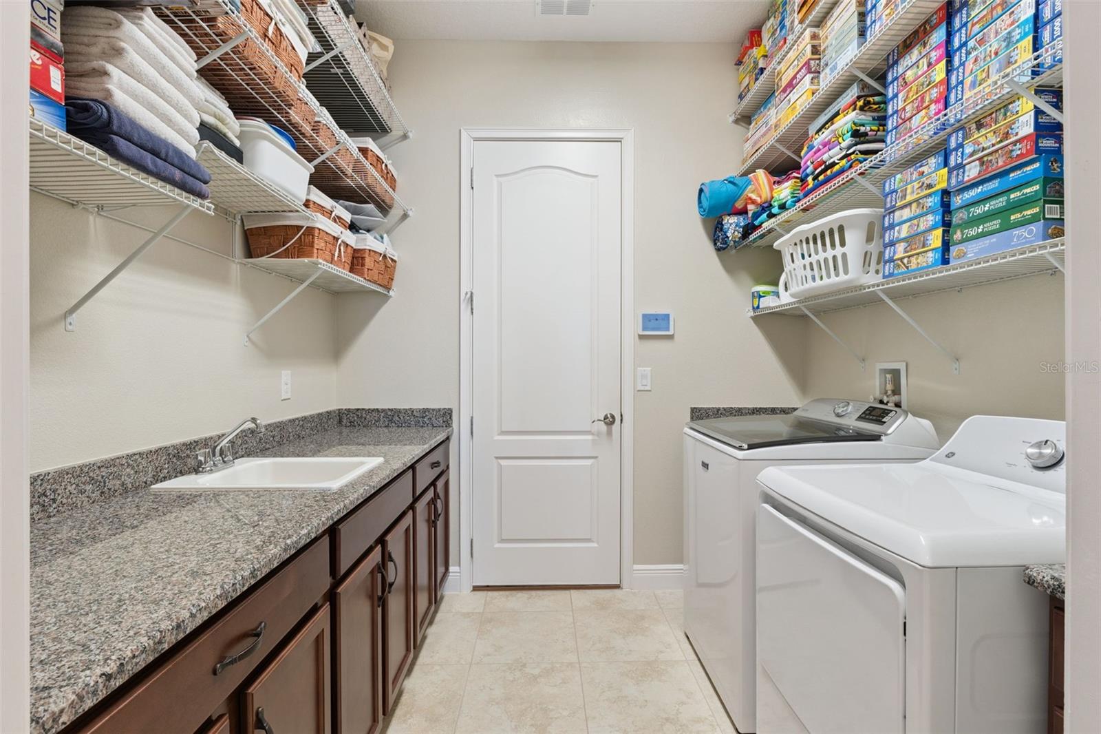 2665 Meadowedge Loop Property Photo 42