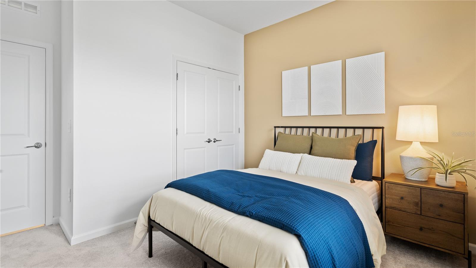 5534 Nina Way Property Photo 11