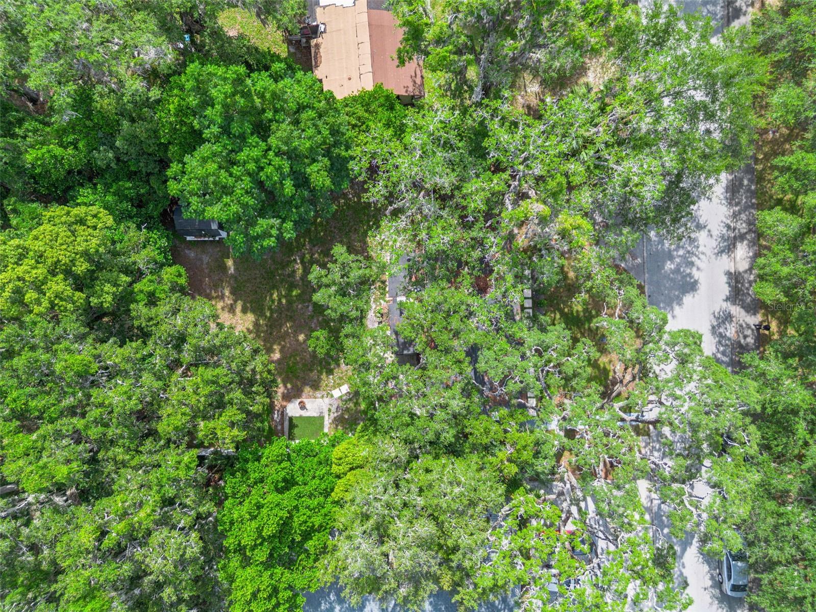 183 E Pine Ave Property Photo 33