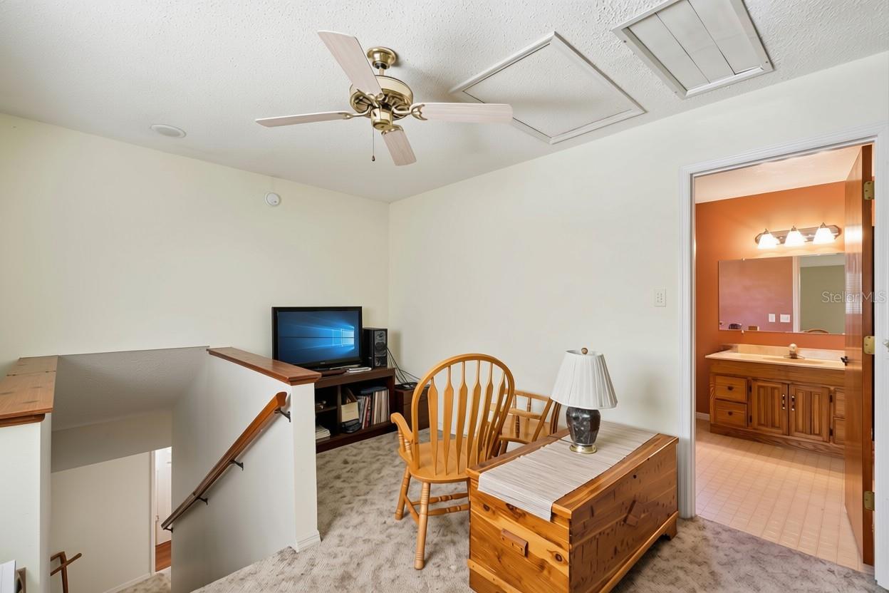 2323 Devon Ct Property Photo 15