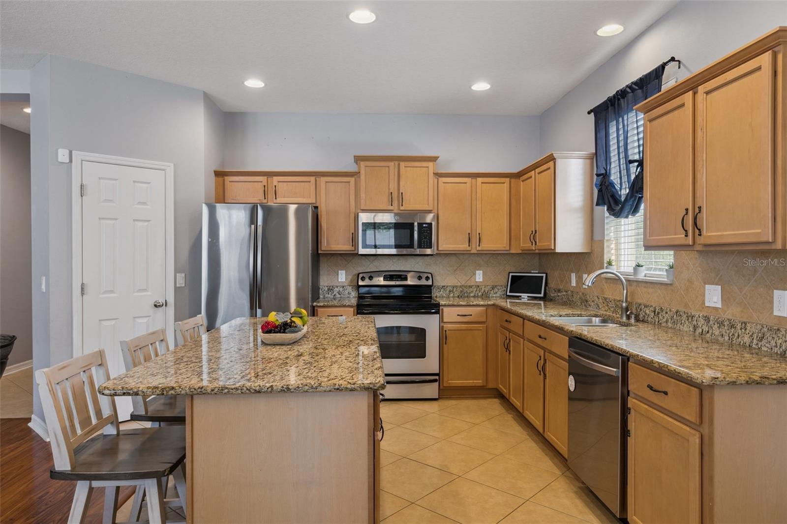 3809 Enchantment Ln Property Photo 12
