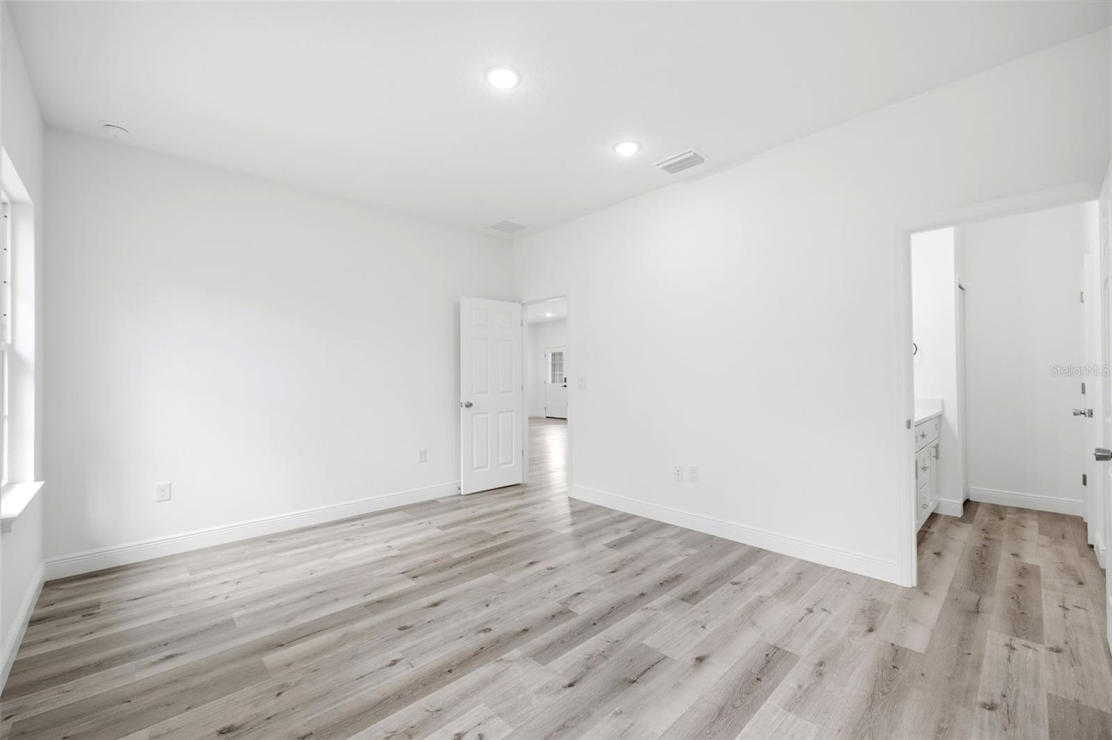 3428 W Cushion Dr Property Photo 24