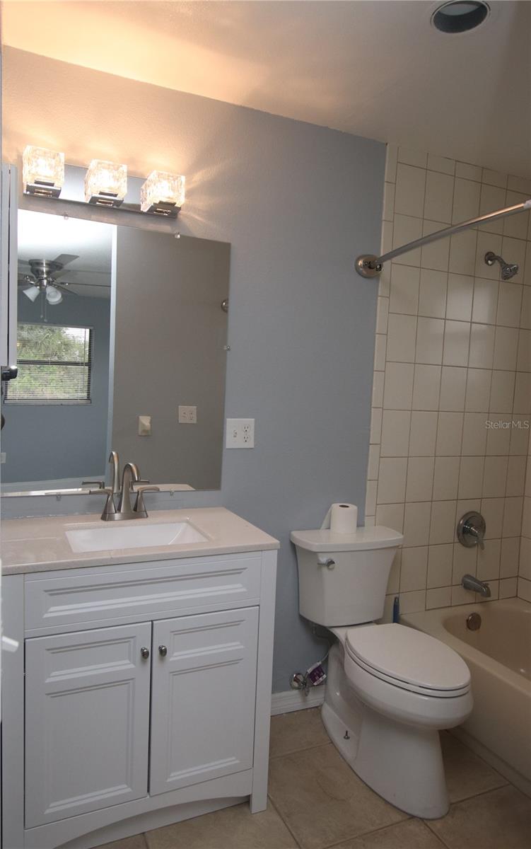 304 Sun Dial Ct Property Photo 18