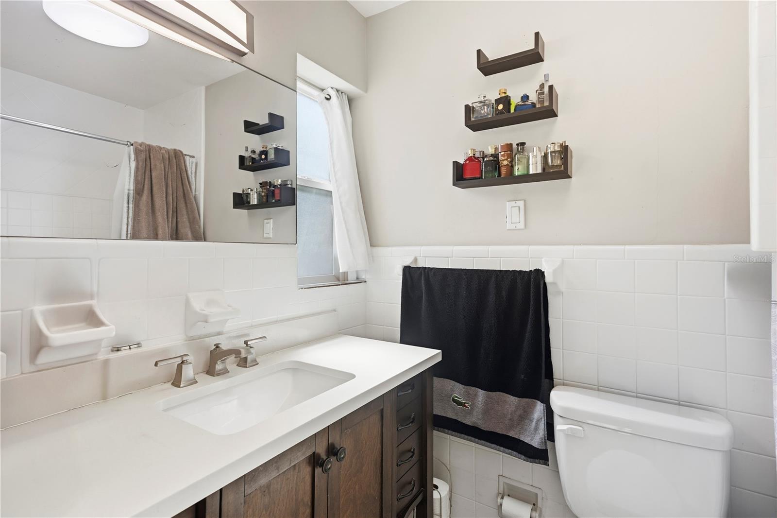 2067 E Barlington Dr Property Photo 25