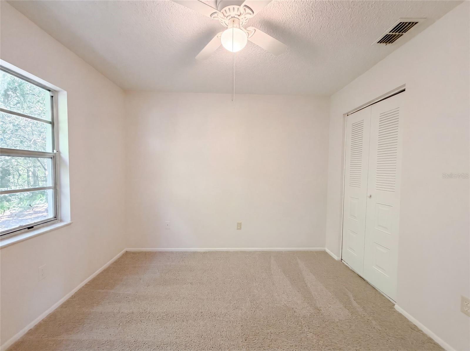 5720 Kneeland Ln Property Photo 9