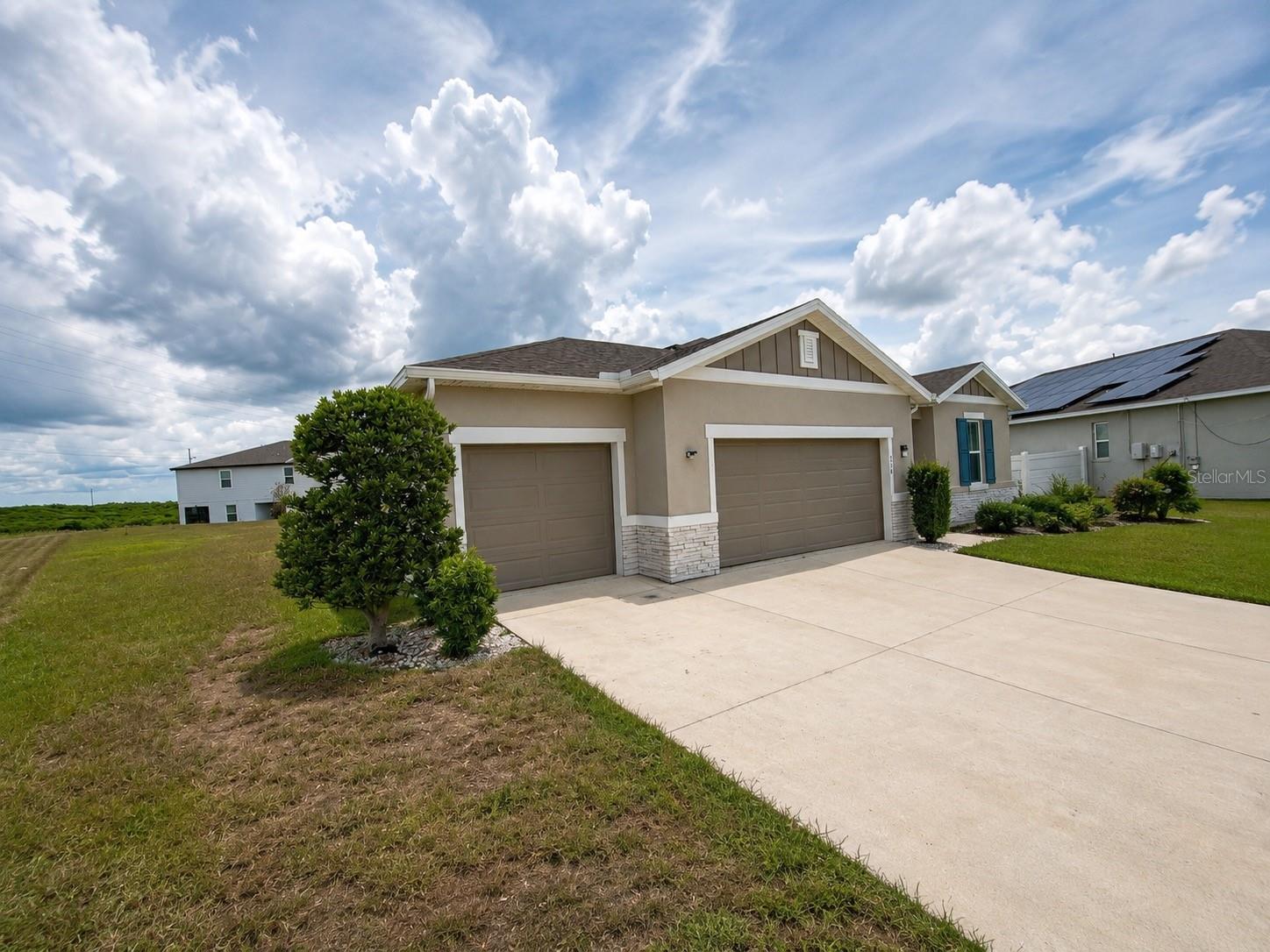 236 Hillcrest Dr Property Photo 4