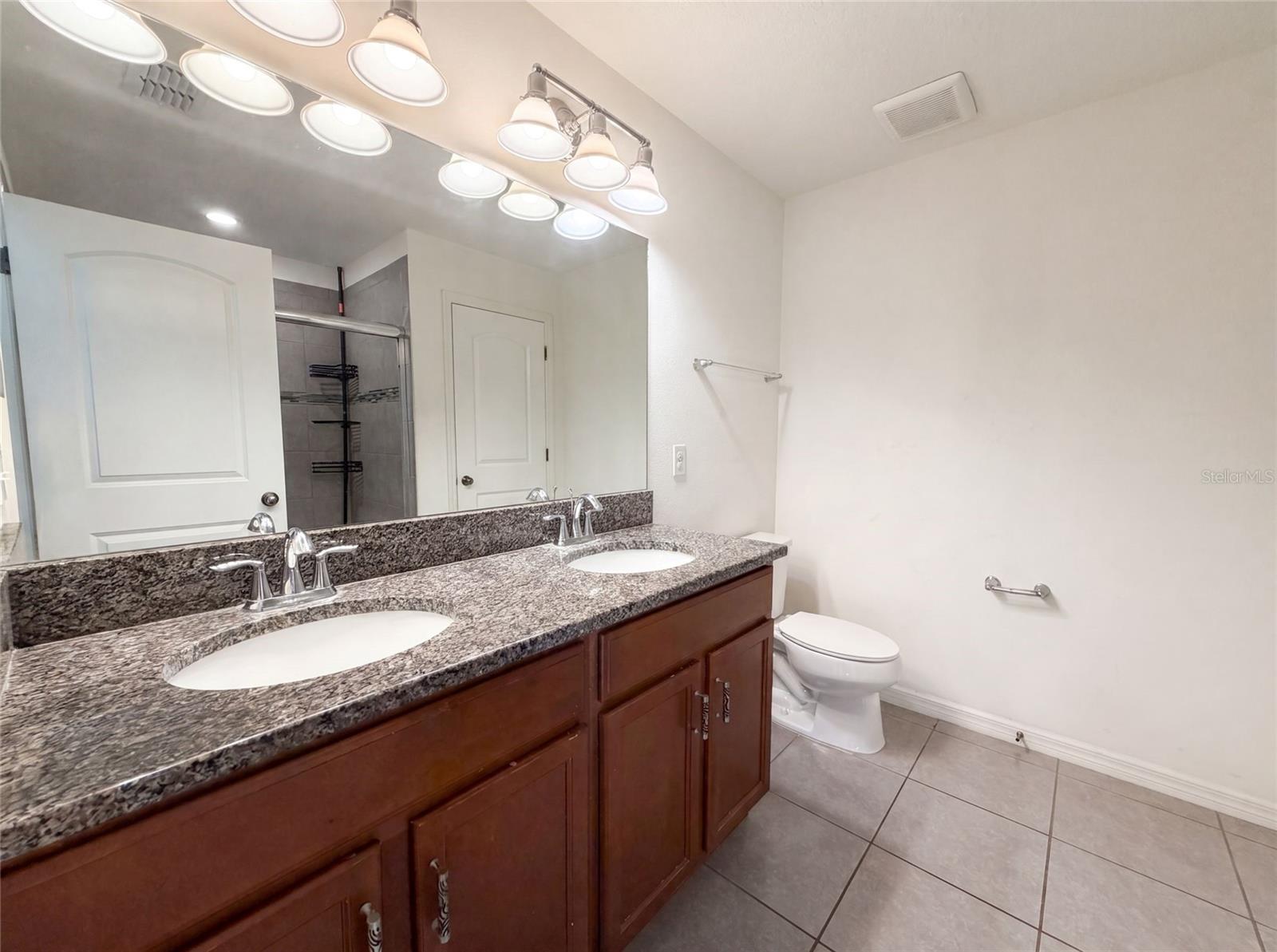 11534 Brighton Knoll Loop Property Photo 14