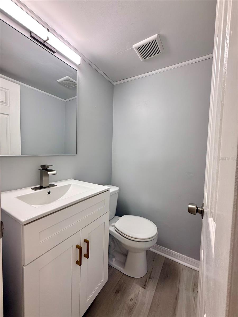 505 Belair Ave Property Photo 5