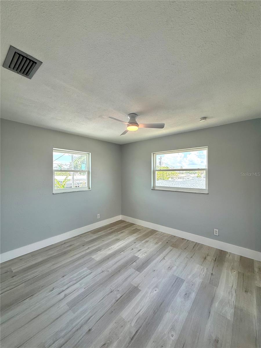 505 Belair Ave Property Photo 8