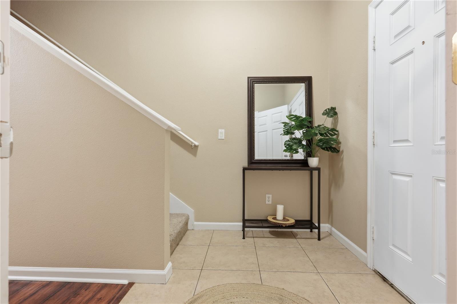 10291 Park Commons Dr Property Photo 8