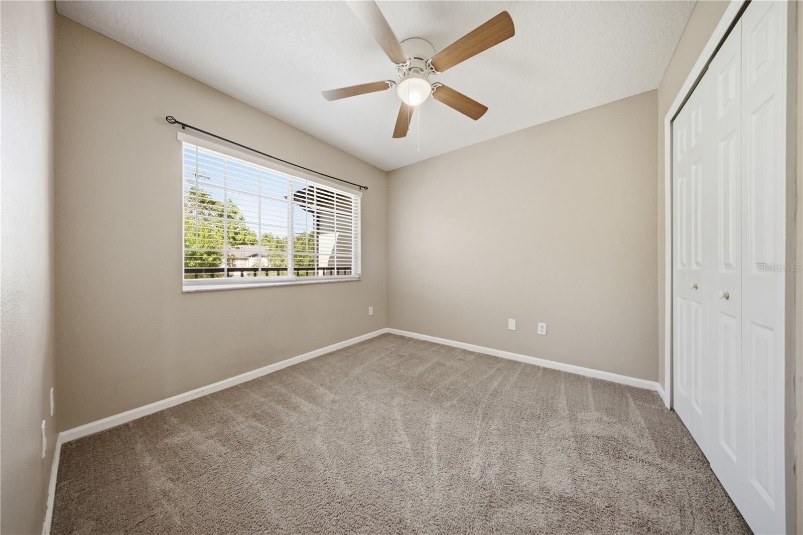 10291 Park Commons Dr Property Photo 26